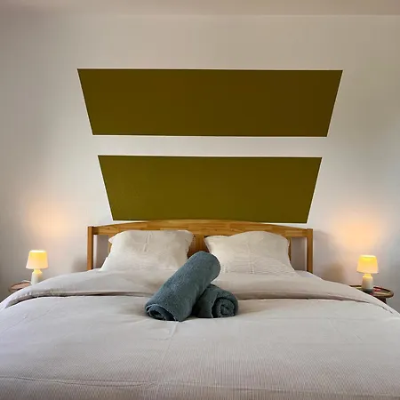 Le Lezard Tranquille - Familiale Vue 200m - 15 Pers Ferienhaus