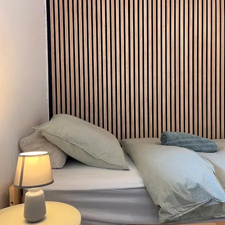 Le Lezard Tranquille - Familiale Vue 200m - 15 Pers Ferienhaus
